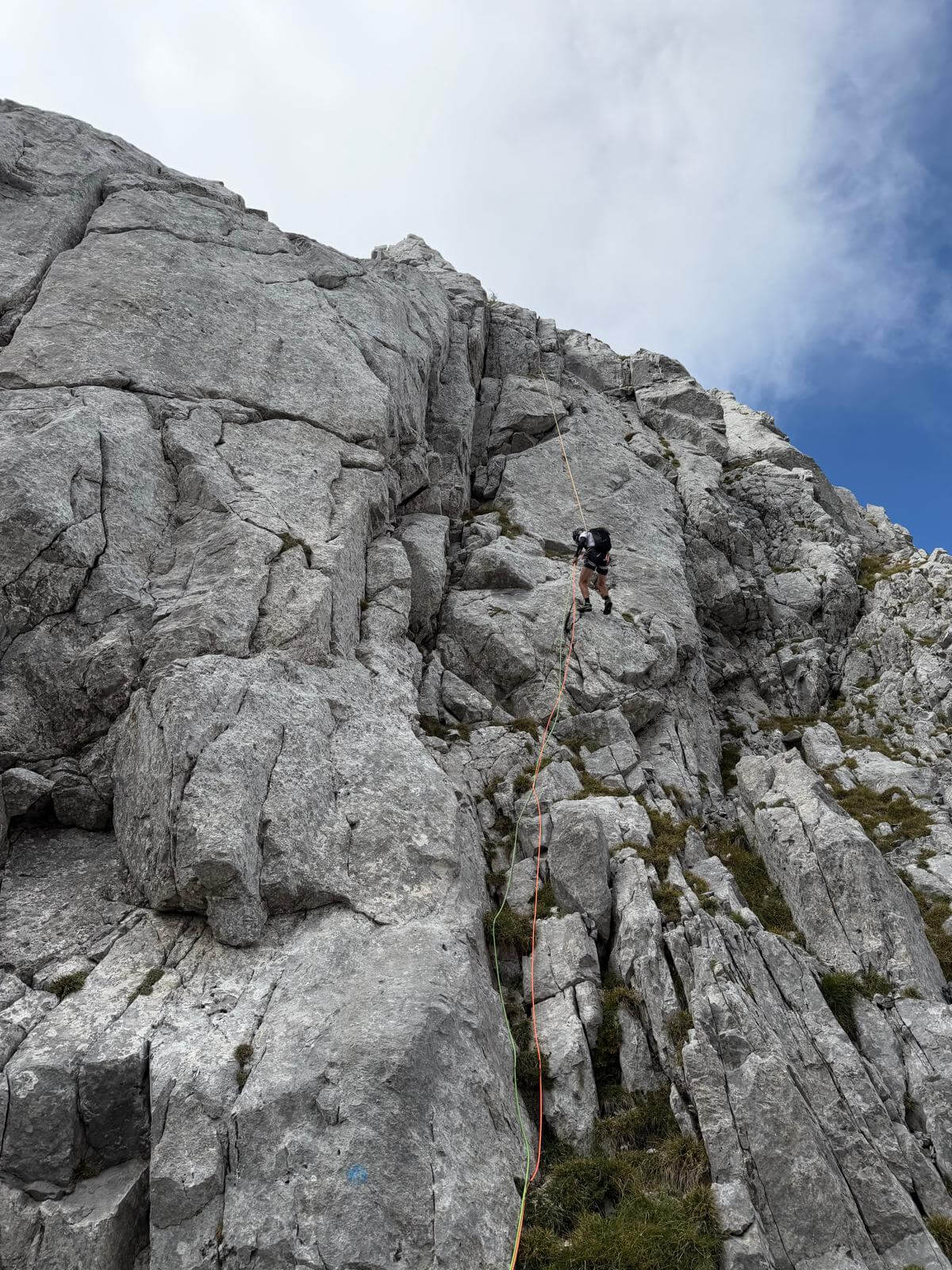 Mat sulla seconda calata di 30 m dal Corno Superiore del Negrino 12.09.26 Mat sulla seconda calata di 30 m dal Corno Superiore del Negrino 12.09.26