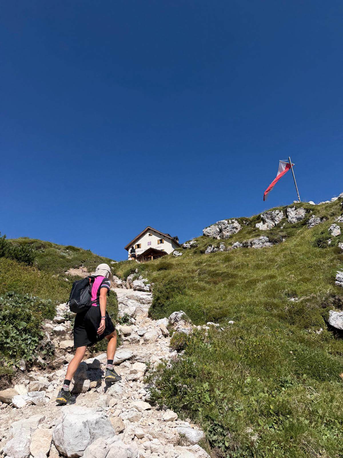 Arrivo al rifugio Comici 14.08.26 Arrivo al rifugio Comici 14.08.26