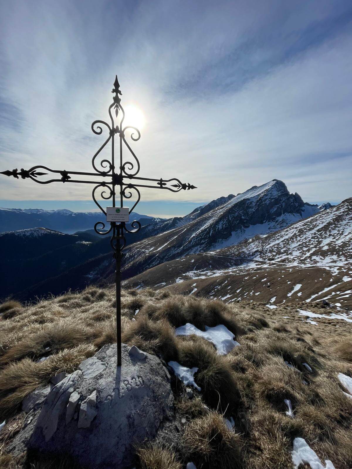 Croce a pochi passi dal sentiero 6 - 22.01.22